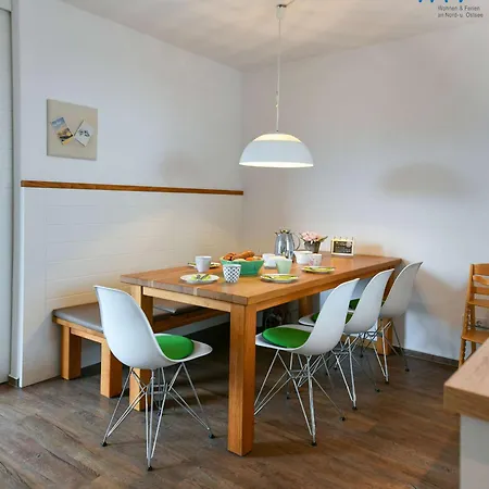 Apartment Haus Am Park 12 *