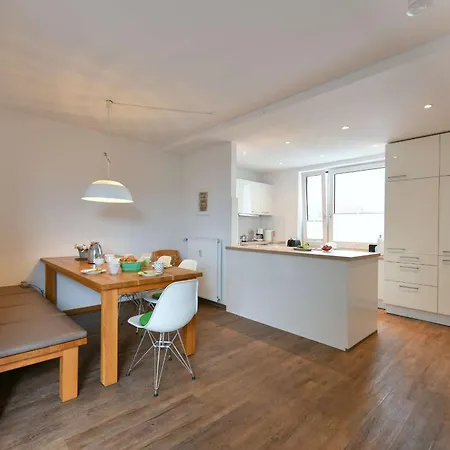Haus Am Park 12 Apartment *